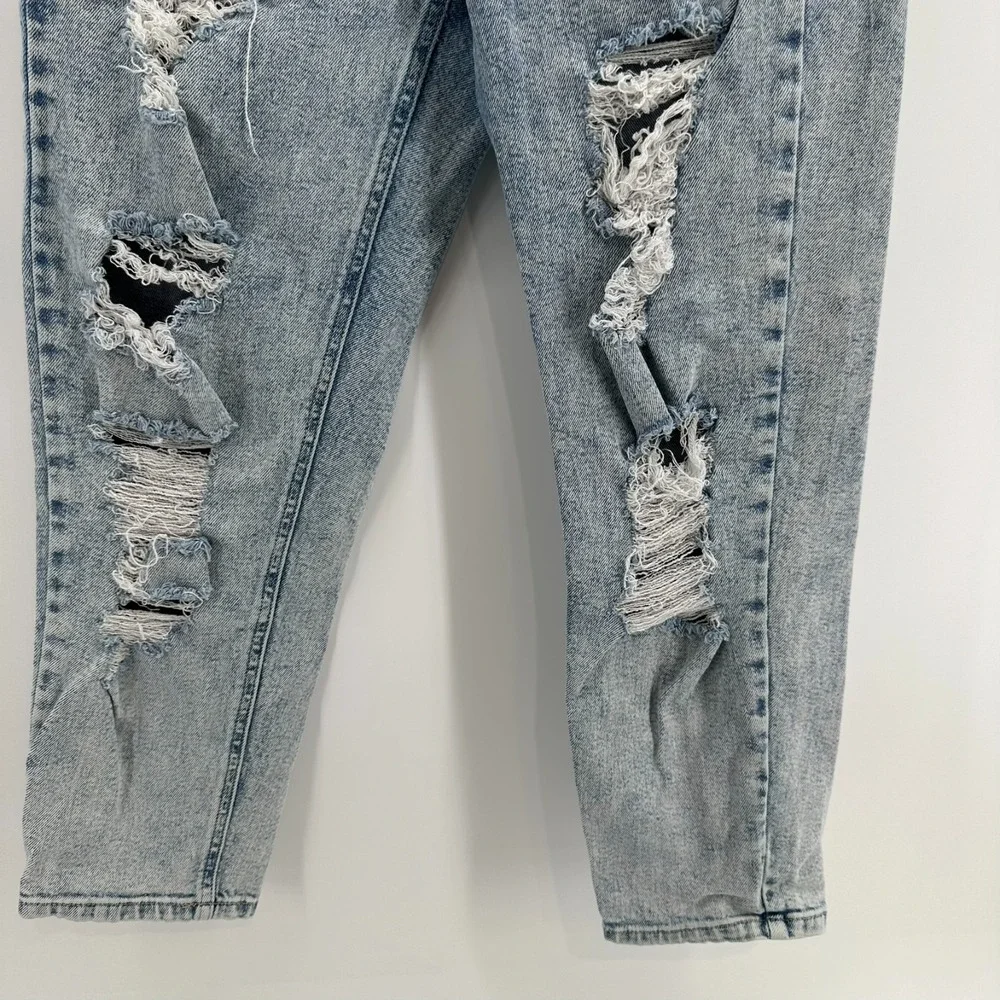 Wild Fable Mom Jeans Womens 8 Acid Blue Light Wash Denim Distressed Stretch
